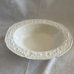 Vintage Crown‎ Ducal England White Porcelain Embossed Floral Oval Serving Bowl